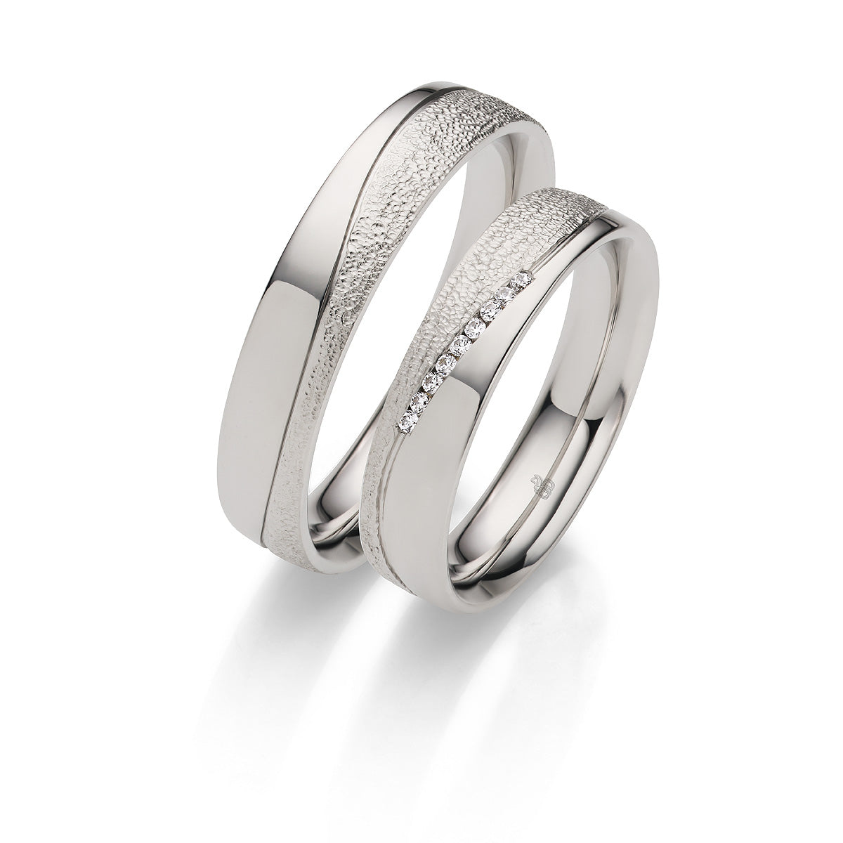 First Individual Love Eheringe - Forever Starts Here auf eheringkaufen.ch erhältlich.