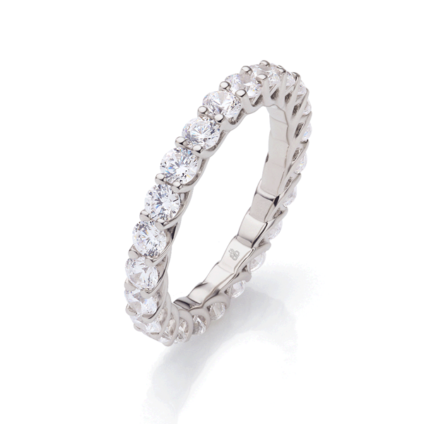 Mémoire-Ring mit gefassten Diamanten – Jeder Stein erzählt Ihre Geschichte auf eheringkaufen.ch erhältlich.