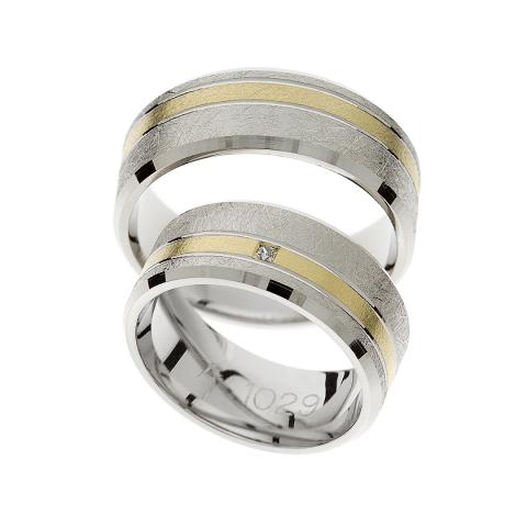 Eheringe in Gold - Für Herzen, die zusammengehören auf eheringkaufen.ch erhältlich.