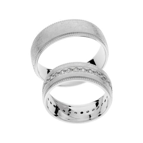 Eheringe in Gold - Für Herzen, die zusammengehören auf eheringkaufen.ch erhältlich.