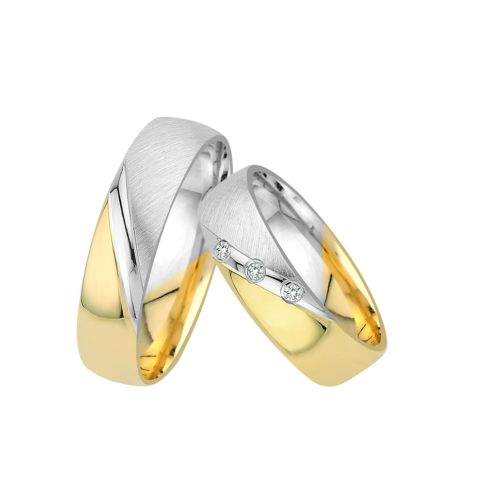 Eheringe in Gold – Für den schönsten Moment auf eheringkaufen.ch erhältlich.