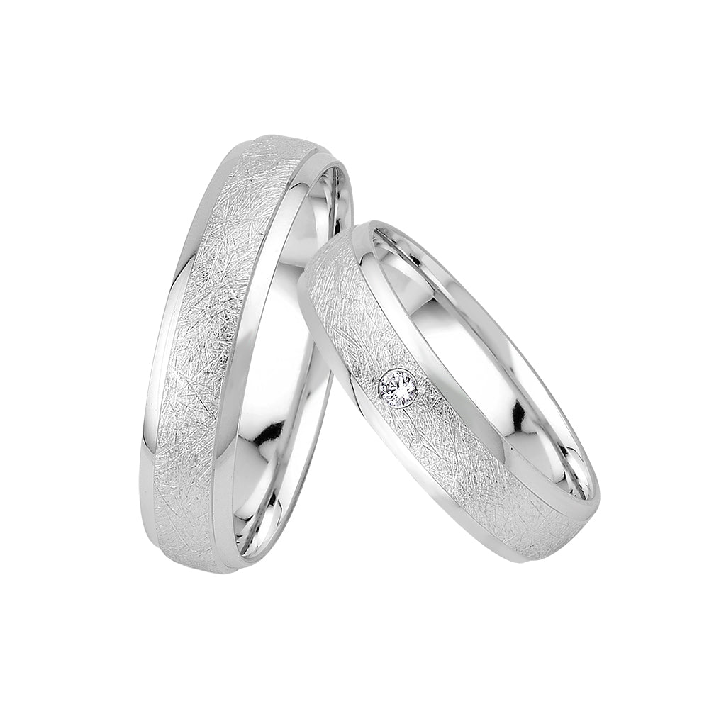 Eheringe in Gold – Der Glanz wahrer Liebe auf eheringkaufen.ch erhältlich.