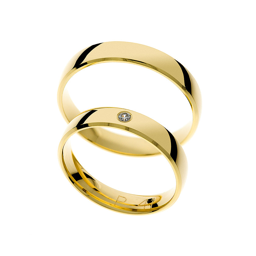 Eheringe in Gold - Ringe, so einzigartig wie eure Liebe auf eheringkaufen.ch erhältlich.