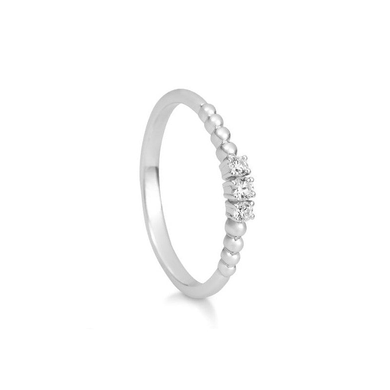 Verlobungsring in Gold - Für unvergessliche Momente auf eheringkaufen.ch erhältlich.