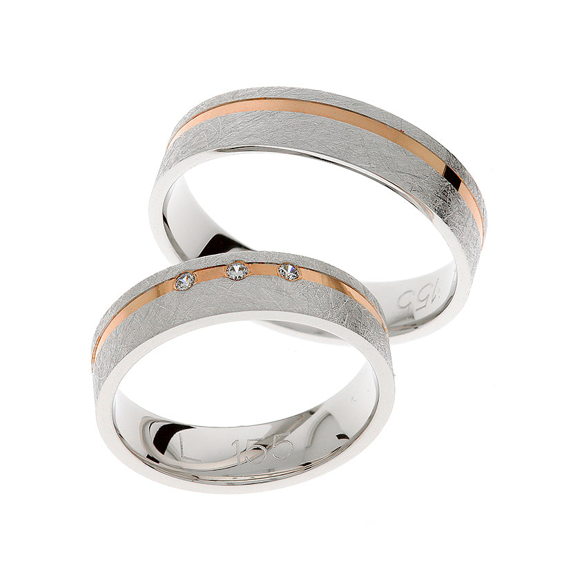 Eheringe in Gold - Für Herzen, die zusammengehören auf eheringkaufen.ch erhältlich.