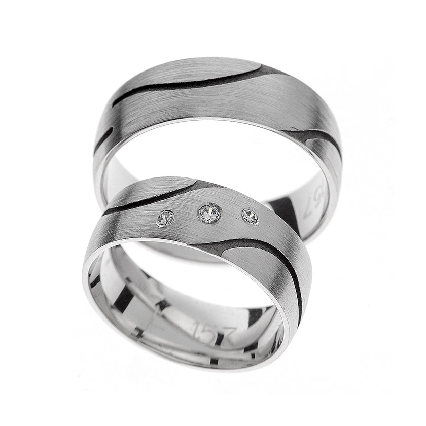 Eheringe in Gold - Ringe, so einzigartig wie eure Liebe auf eheringkaufen.ch erhältlich.