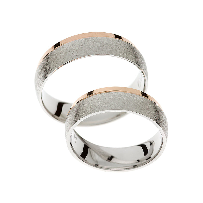 Eheringe in Gold - Ringe, so einzigartig wie eure Liebe auf eheringkaufen.ch erhältlich.