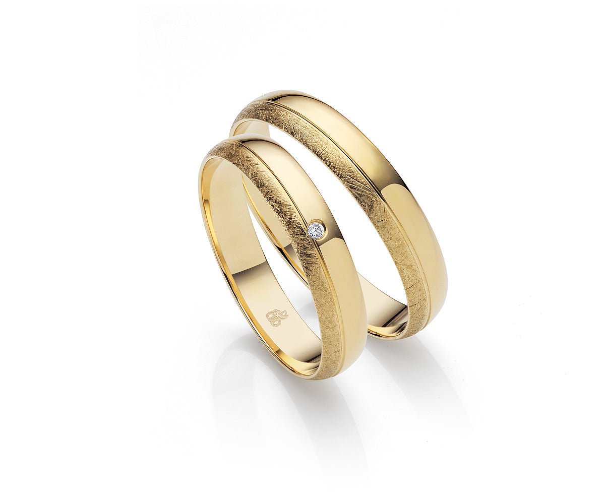 Desire Gold Eheringe - Ein Versprechen für die Ewigkeit auf eheringkaufen.ch erhältlich.