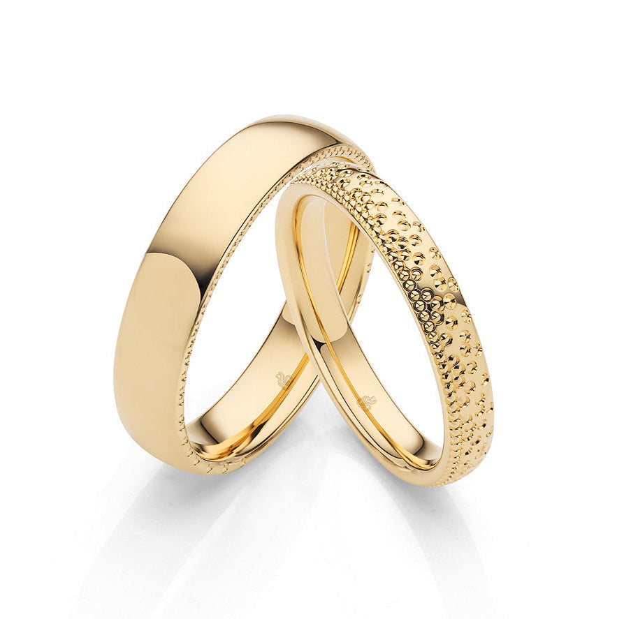 Eheringe Wind Bell – Klang der Liebe im sanften Wind auf eheringkaufen.ch erhältlich.