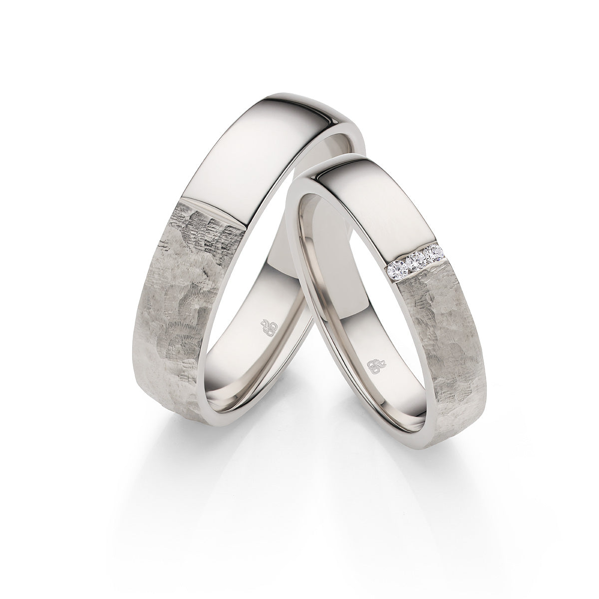 First Individual Love Eheringe - Forever Starts Here auf eheringkaufen.ch erhältlich.