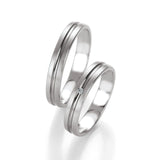 Pure Eleganz - Eheringe in Basic Light 1 auf eheringkaufen.ch erhältlich.