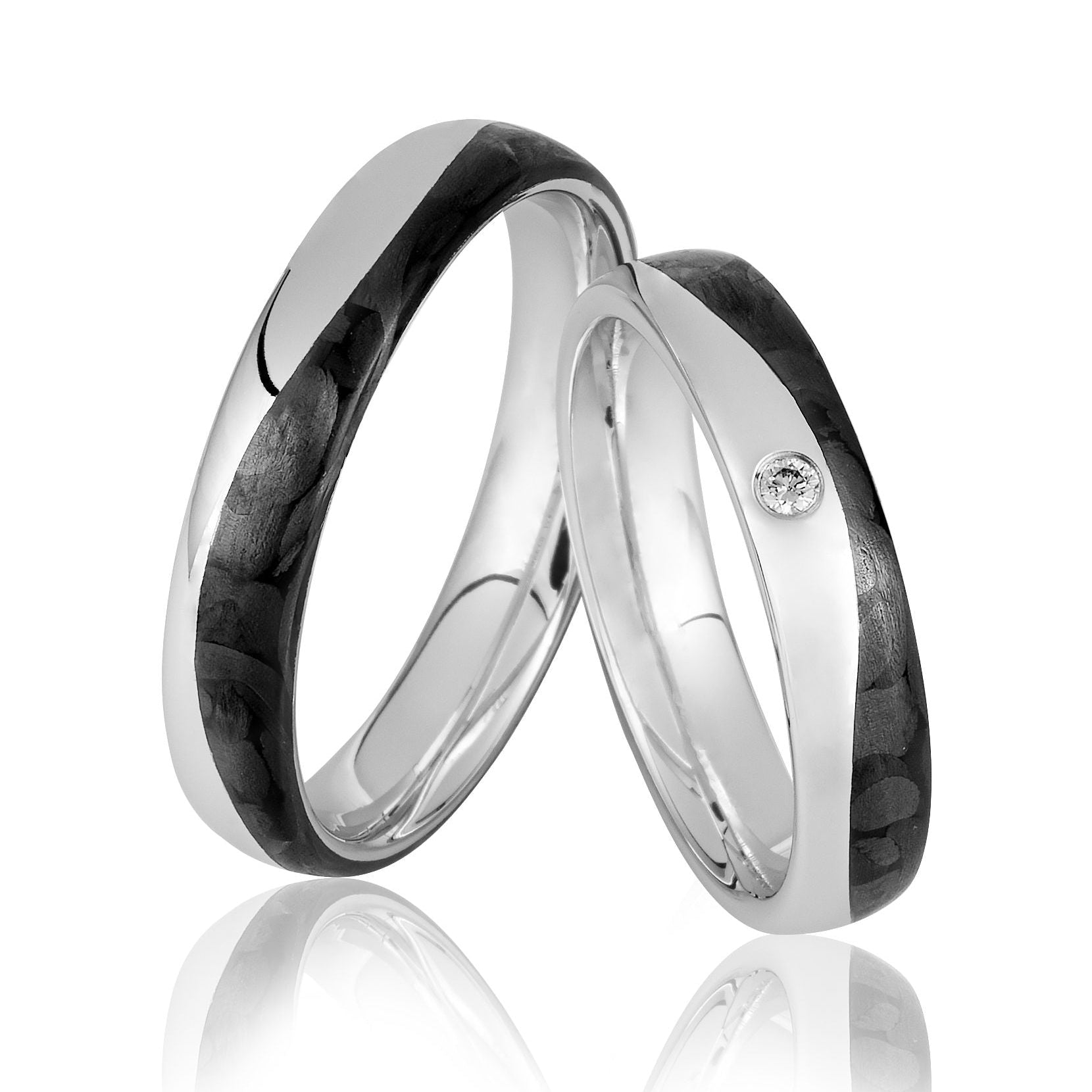 Zeitlos & Modern - Eheringe aus Carbon und Edelmetall auf eheringkaufen.ch erhältlich.