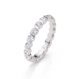 Mémoire-Ring mit Brillanten – Augenblicke für die Ewigkeit auf eheringkaufen.ch erhältlich.