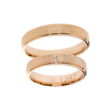Eheringe in Gold - Liebe, gefasst in Gold auf eheringkaufen.ch erhältlich.
